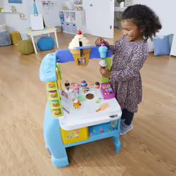Play-Doh Il Super Camioncino dei Gelati, playset con cucina di grandi dimensioni con suoni realistici, 27 accessori, 12 vasetti di pasta da modellare atossica, giocattolo per bambini dai 3 anni in su - Vista aggiuntiva 6