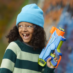 Nerf Elite Jr. Explorer, blaster facile da usare, impugnatura, caricamento e lancio facili, 8 dardi Elite, per bambini e bambine di 6 anni - Vista aggiuntiva 8