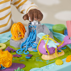 Play-Doh Il Mio Primo Tavolino delle Attività, tavolino da gioco tutto in uno, giocattoli per bambini e bambine, dai 3 anni in su, kit di pasta modellabile - Vista aggiuntiva 8