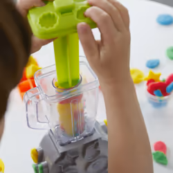 Play-Doh Kitchen Creations Magici Frullati, playset con frullatore giocattolo - Vista aggiuntiva 7
