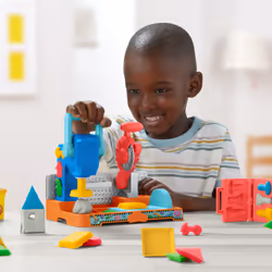 Play-Doh La Falegnameria, playset con attrezzi e formine e segheria, playset del falegname - Vista aggiuntiva 7