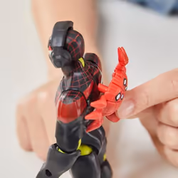 Marvel MixMashers Miles Morales Spider-Man Mix-And-Match - Vista aggiuntiva 4