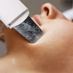 Rio FASC2 dispositivo per la cura della pelle Scrubber per pori della pelle e infusore di siero Bianco - Vista aggiuntiva 6