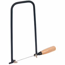 Ideale per realizzare un taglio preciso in materiali leggeri per i quali è necessario un taglio sottile e lungo. Manico di le ...