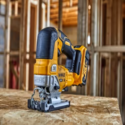 DeWALT DCS334P2-QW seghetto elettrico 3200 spm (fogli per minuto) 2,1 kg - Vista aggiuntiva 8