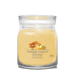 Yankee Candle Autumn Sunset candela di cera Cilindro CEDAR, Agrume, Legno di Sandalo Giallo 1 pz