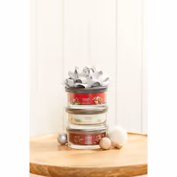 Yankee Candle 1743363E candela di cera Rotondo Fruttato Rosso, Argento 1 pz