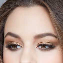 Lily Lolo Laid Bare Eye Palette ombretto 8 g Glitter, Luminoso, Opaco, Satinata - Vista aggiuntiva 5