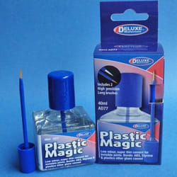 Deluxe Materials 14.AD77 adesivo Liquido 40 ml