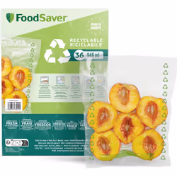 I sacchetti e i rotoli per il sottovuoto riciclabili FoodSaver presentano uno speciale design in rilievo per una tenuta di al ...