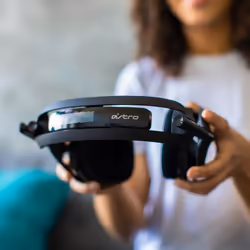 ASTRO Gaming A50 + Base Station Auricolare Wireless A Padiglione Nero, Oro - Vista aggiuntiva 4