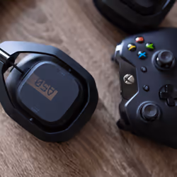 ASTRO Gaming A50 + Base Station Auricolare Wireless A Padiglione Nero, Oro - Vista aggiuntiva 6