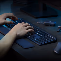 Logitech MX Keys S tastiera Universale RF senza fili + Bluetooth QWERTY US International Grafite - Vista aggiuntiva 6