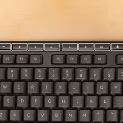 Logitech MK370 Combo for Business tastiera Mouse incluso Ufficio RF senza fili + Bluetooth QWERTZ Svizzere Grafite - Vista aggiuntiva 5