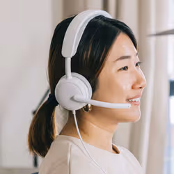 Logitech Zone Wired 2 Auricolare Cablato A Padiglione Musica e Chiamate USB Type-C / USB Type-A Bianco - Vista aggiuntiva 3