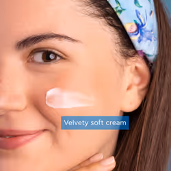 Aqua Beelicious Crema Idratante Comfort per Pelli Secche/Pelle Normale 40 ml - Vista aggiuntiva 4