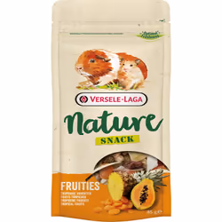 Miscela di frutti molto vari. Una deliziosa miscela naturale che comprende ananas, papaia, cocco, uva e albicocca. Composizio ...