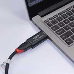 Microconnect MC-GEN-CH adattatore grafico USB 3840 x 2160 Pixel Nero
