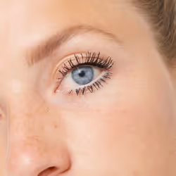 GOSH Kohl eye pencil 1,1 g Solido 005 Nude - Vista aggiuntiva 4