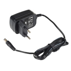 Akyga AK-TB-22 adattatore e invertitore Interno 10 W Nero