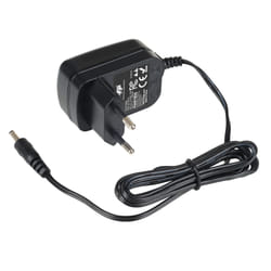 Akyga AK-TB-34 adattatore e invertitore Interno 10 W Nero