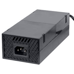 Akyga AK-PD-01 adattatore e invertitore Interno 135 W Nero