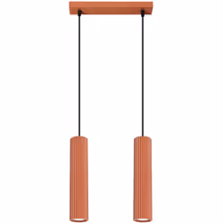La serie KARBON è una collezione modernissima di lampade con un'esclusiva texture a coste, disponibili in varie configurazion ...