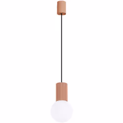 Scoprite HALO, una lampada progettata per diventare il fulcro dei vostri interni. Attira l'attenzione con la sua forma distin ...