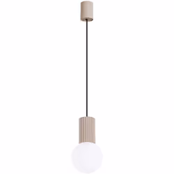 Scoprite HALO, una lampada progettata per diventare il fulcro dei vostri interni. Attira l'attenzione con la sua forma distin ...