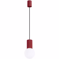 Scoprite HALO, una lampada progettata per diventare il fulcro dei vostri interni. Attira l'attenzione con la sua forma distin ...