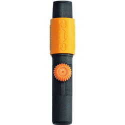 Fiskars - QuikFit 1000617 - Adattatore Universale per Manico QuikFit 17 cm Nero/Arancione