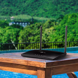 TP-Link Archer MR200 router wireless Fast Ethernet Dual-band (2.4 GHz/5 GHz) 4G Nero - Vista aggiuntiva 6