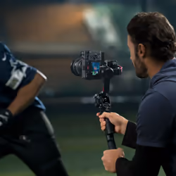 DJI RS 4 Combo Stabilizzatore d’immagine Nero - Vista aggiuntiva 7