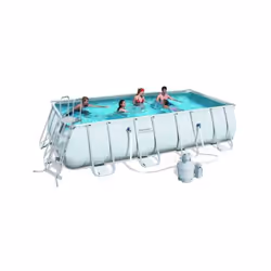 Piscina rettangolare fuori terra con telaio in metallo rivestito in PVC disponibile nel colore blu/grigio. Capacità 15897l; d ...