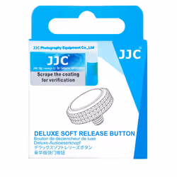 JJC SRB-GR Soft release button Nero, Argento Universale Fujifilm

X-T5/X-T4/X-T3/X-T30II/X-E4/X-E2S/X-E3/X-E5/X-PRO1/X-PRO2/X-T2/X-T30 III/

X-T10/X-T20/X100/X100V/X100VI/X100S/ X100T/X100F/X10/X20/X30/X-M5/GFX100RF/

Xhalf

Leica

M7/M8/M8.2/M9/M9-P/M10/M-E/M-P/M-A/M-Monochrom/M Type 240/D-LUX 8/Q3 43

Canon

F-1, New F-1, AE-1 (FD mount)

Nikon

Df/F3/M2

Sony

RX1R II/RX10/RX10 II/RX10 III (Sony RX1 series does not need to install the rubber ring)

Other Brands

Minolta XD7, Minolta SR-7, Rollei (LM mount), Olympus OM-1, Hassellad 503CW 1 pz - Vista aggiuntiva 6