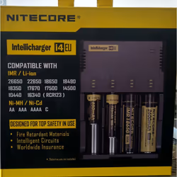 ladeschächte 4 I diversi tipi di batterie simultaneamente läd Li-Ion, litio e NiMH e NiCd IMR Con copertura globale Adattator ...