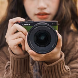 VILTROX AF 16mm F1.8 Obiettivo full-frame Nero - Vista aggiuntiva 3
