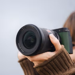 VILTROX AF 16mm F1.8 Obiettivo full-frame Nero - Vista aggiuntiva 4