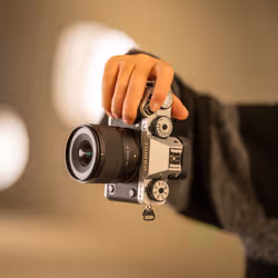 VILTROX AF 9mm F2.8 Air MILC Obiettivo con messa a fuoco fissa Nero - Vista aggiuntiva 4