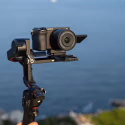 VILTROX AF 15mm F1.7 Air MILC Grandangolo Nero - Vista aggiuntiva 4