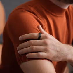 RingConn Gen 2 No Anello intelligente con activity tracker IP68 Rose Gold - Vista aggiuntiva 4