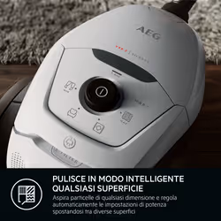 AEG Aspirapolvere con sacco, VX82-1-2MG, Silenzioso 57 dB, 3,5L Capacità sacco, Potente 600 W, Aspirapolvere con traino, Sacchetto per la polvere, Nero e Grigio - Vista aggiuntiva 3