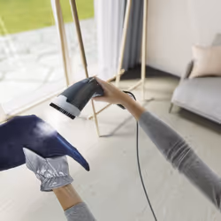 Electrolux Refine 600 Vapore per indumenti portatile 0,125 L 1200 W Grigio - Vista aggiuntiva 6