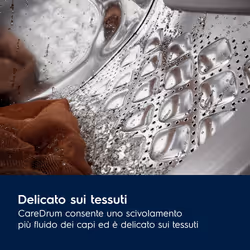 Electrolux Serie 700 EW7W495G lavasciuga Libera installazione Caricamento frontale Bianco D - Vista aggiuntiva 5