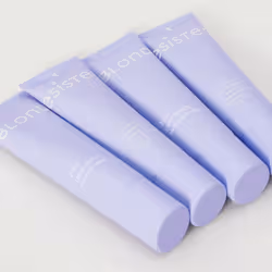 Blondesister 2 In 1 Radiance Primer Light Touch 30ml - Vista aggiuntiva 5