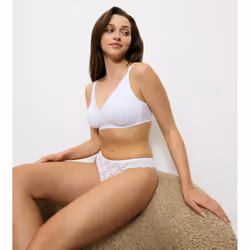 Triumph Amourette Hipster String Bikini Bianco - Vista aggiuntiva 5