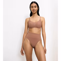 Triumph Soft Sculpt Bikini Beige - Vista aggiuntiva 5