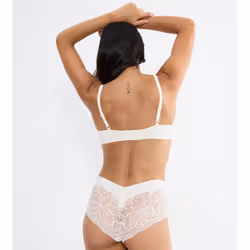 Triumph Body Make-Up Illusion Lace Reggiseno Balcone Ferretto - Vista aggiuntiva 3