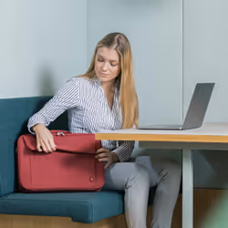 DICOTA Eco Multi BASE 17.3" Valigetta ventiquattrore Rosso - Vista aggiuntiva 5
