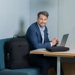 DICOTA Eco Backpack BASE 14.1" Zaino Nero - Vista aggiuntiva 5
